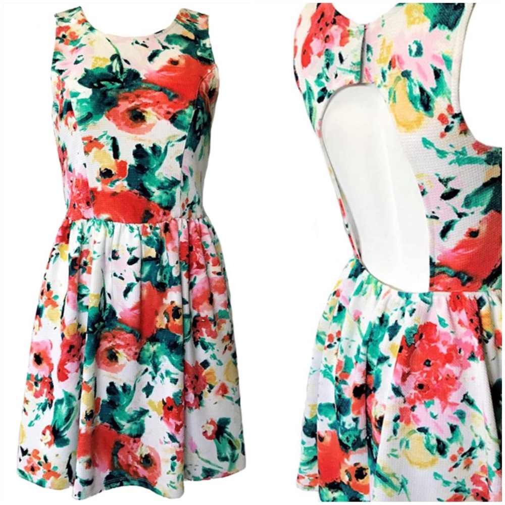 Trixxi Floral Print Open-Back Dress - Picture 4 of 6